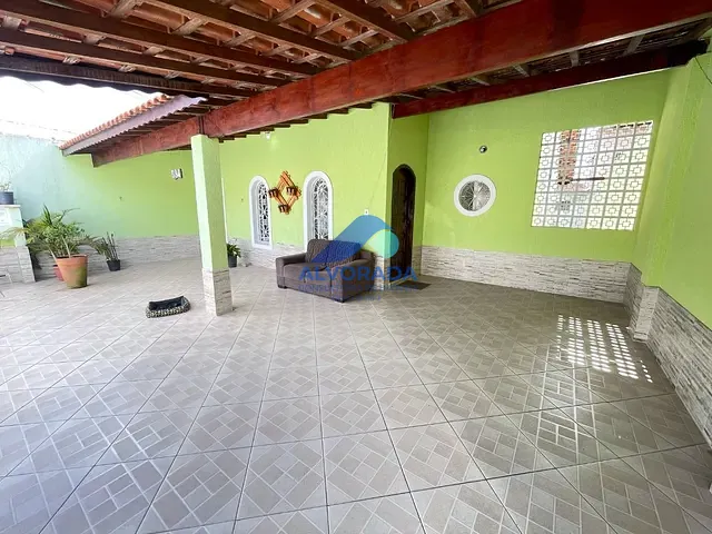 Casa com 250m² 3 quartos e 1 banheiro, à venda, no bairro Bosque dos Eucaliptos em São José dos Campos