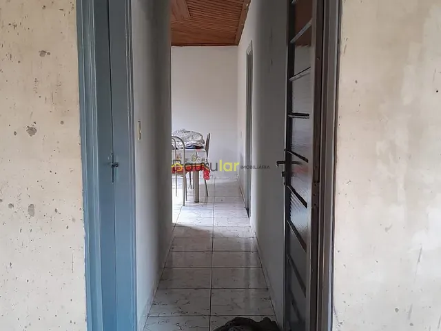 Casa 2 quartos e 1 banheiro, à venda, no bairro Parque Bauru em Bauru