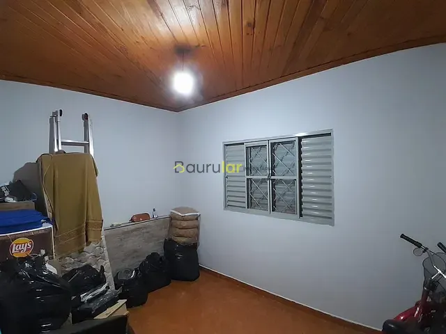 Casa 2 quartos e 1 banheiro, à venda, no bairro Parque Bauru em Bauru