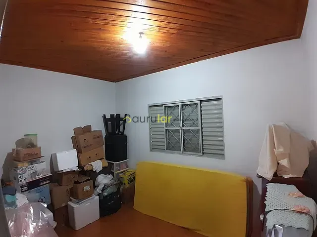 Casa 2 quartos e 1 banheiro, à venda, no bairro Parque Bauru em Bauru