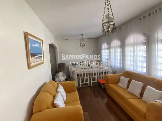 Casa com 210m² 3 quartos e 3 banheiros, à venda, no bairro Farolândia em Aracaju