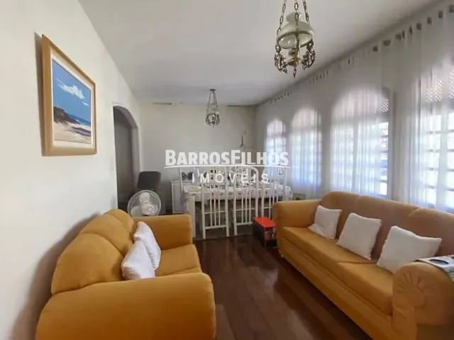 Casa com 210m² 3 quartos e 3 banheiros, à venda, no bairro Farolândia em Aracaju