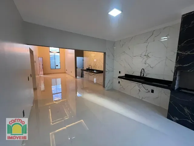 Casa com 200m² 3 quartos e 2 banheiros, à venda, no bairro Jardim Itália em Anápolis
