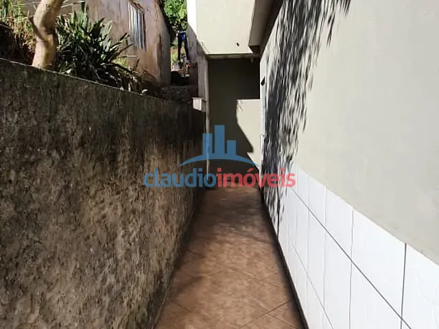 Casa 4 quartos e 1 banheiro, à venda, no bairro Boa Sorte em Barra Mansa