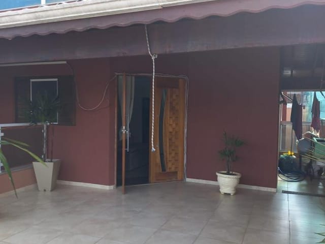 Casa 4 quartos e 4 banheiros, à venda, no bairro Jundiapeba em Mogi das Cruzes
