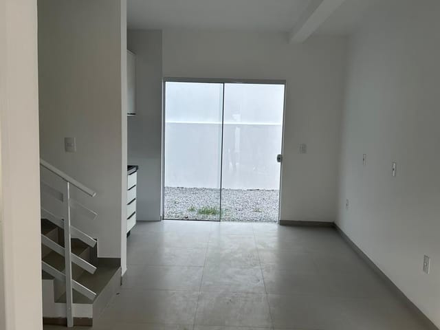 Foto do Casa - Aluguel Anual: Casa no Campeche, com 3 quartos sendo 1 suíte, Casa NOVA no Campeche, Florianópolis, Santa Catarina. | Costão Sul Imóveis