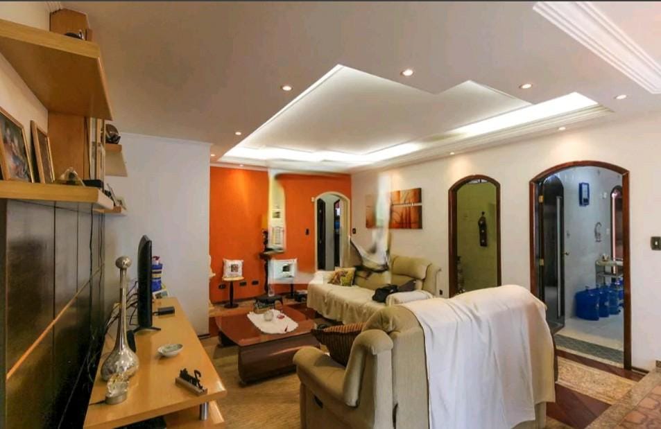Casa à venda 5 Quartos, 3 Suites, 6 Vagas, 330M², Vila Alpina, São Paulo - SP