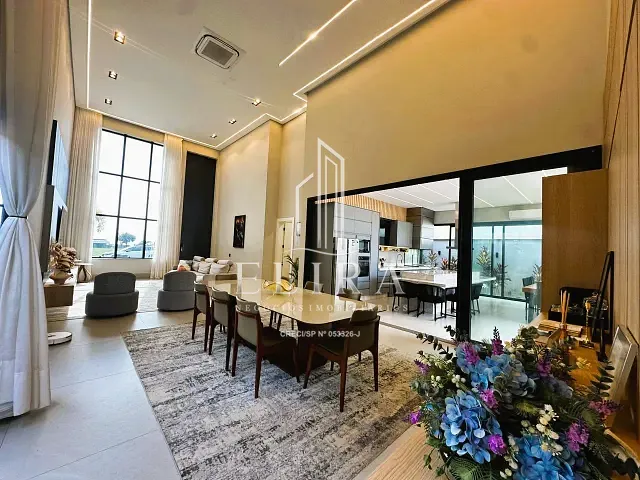 Casa com 637m² 3 quartos e 5 banheiros, à venda, no bairro Loteamento Residencial Jardim Villagio II em Americana