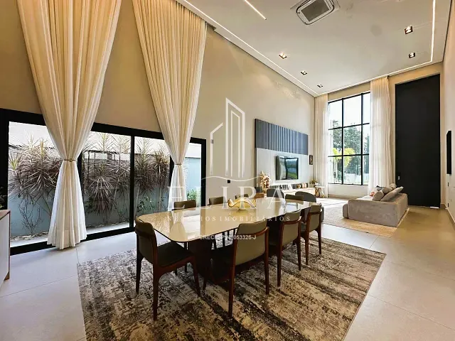 Casa com 637m² 3 quartos e 5 banheiros, à venda, no bairro Loteamento Residencial Jardim Villagio II em Americana