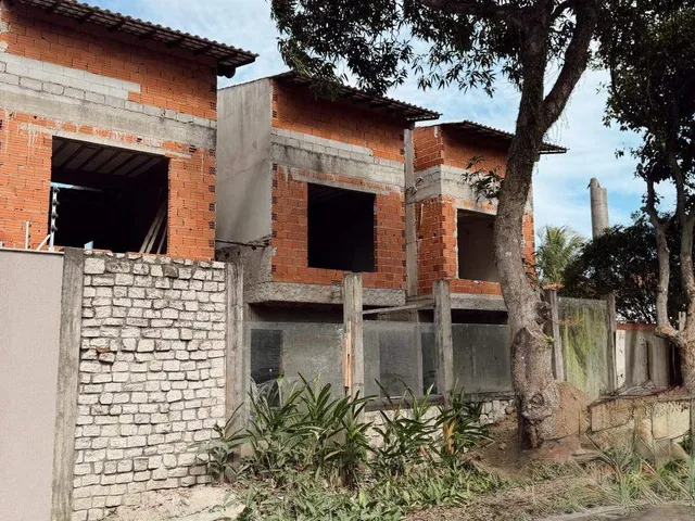 Casa com 200m² 3 quartos e 2 banheiros, à venda, no bairro Manguinhos em Serra