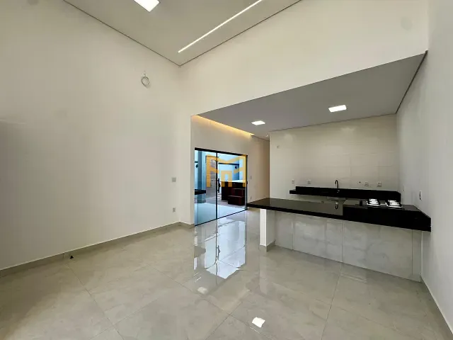 Casa 3 quartos e 3 banheiros, à venda, no bairro Centro em Ananindeua