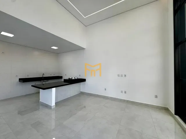 Casa 3 quartos e 3 banheiros, à venda, no bairro Centro em Ananindeua
