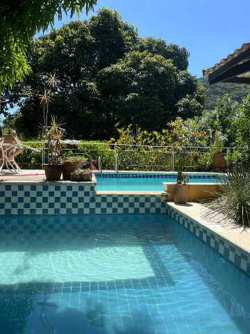 Casa com 600m² 3 quartos e 5 banheiros, à venda, no bairro Jacaré em Niterói