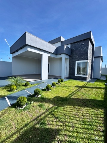 Casa 3 quartos e 2 banheiros, à venda, no bairro Jardim Montreal em Nova Mutum