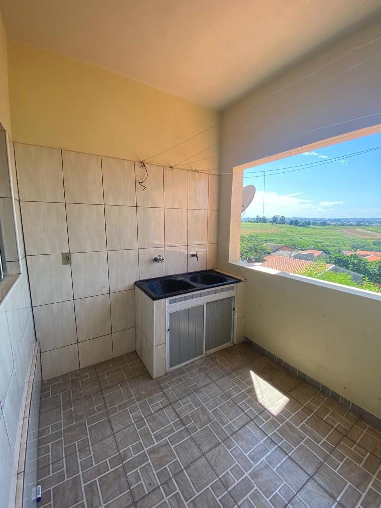 Casa à venda com 3 quartos, 300m² - Foto 2