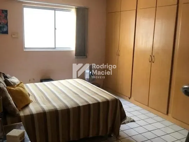 Casa com 360m² 3 quartos e 5 banheiros, à venda, no bairro Casa Caiada em Olinda