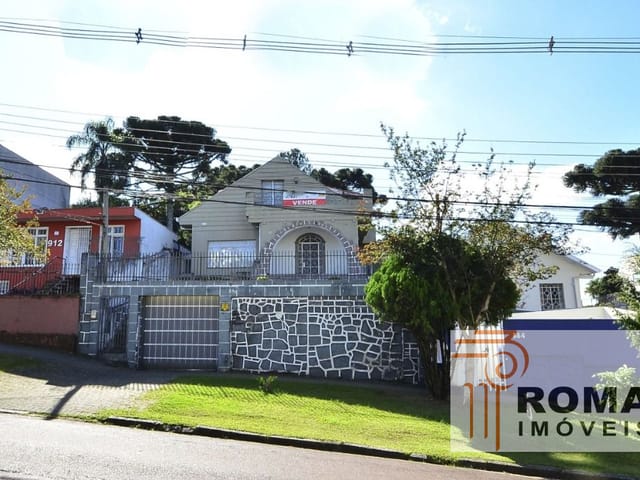 Prédio com 493m² 4 quartos e 4 banheiros, à venda, no bairro Água Verde em Curitiba
