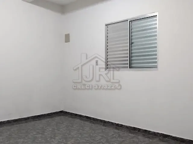Casa com 125m² 2 quartos e 1 banheiro, à venda, no bairro Jardim Zaira em Mauá