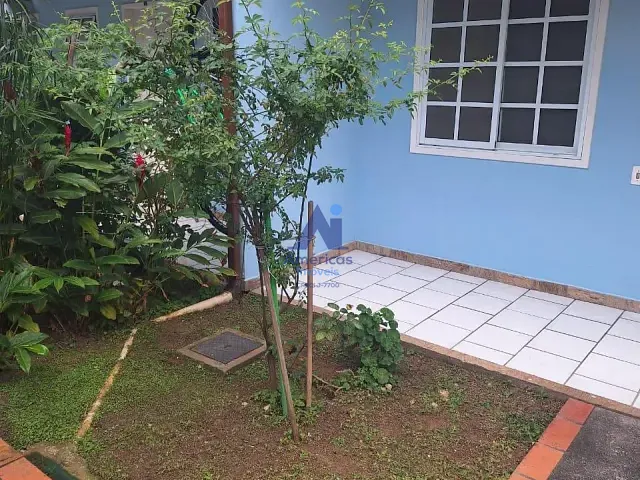 Casa 2 quartos e 2 banheiros, à venda, no bairro Centro em Arraial do Cabo