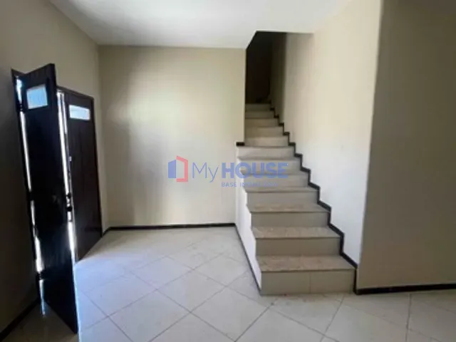 Casa com 190m² 4 quartos e 3 banheiros, à venda, no bairro Hernani Sá em Ilhéus