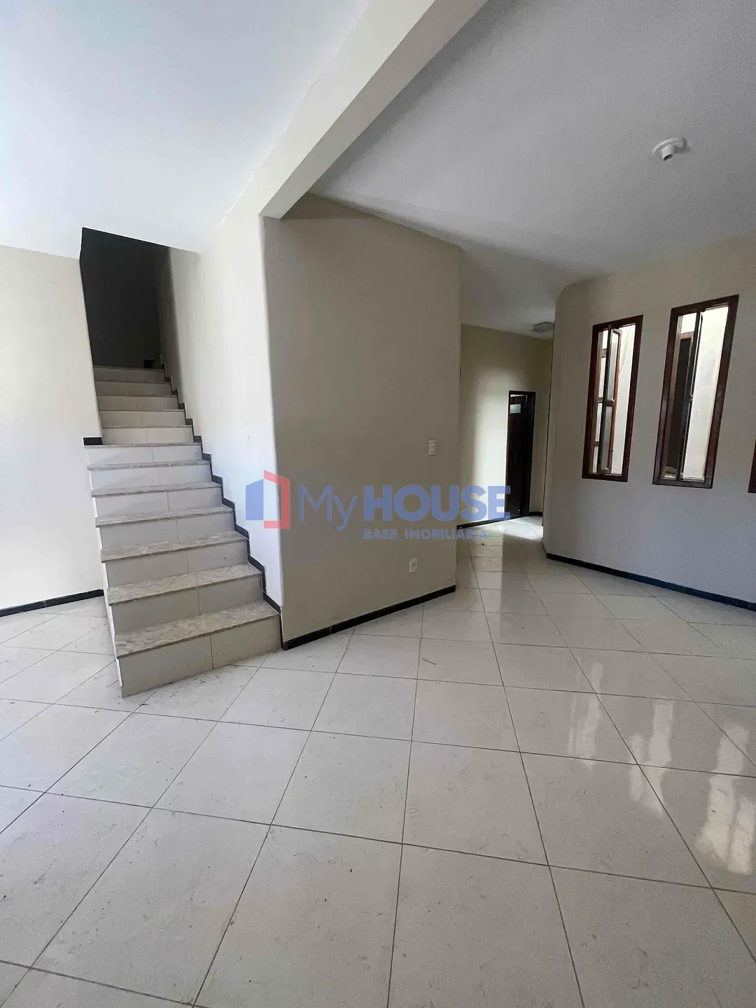 Casa, 4 quartos, 190 m² - Foto 4