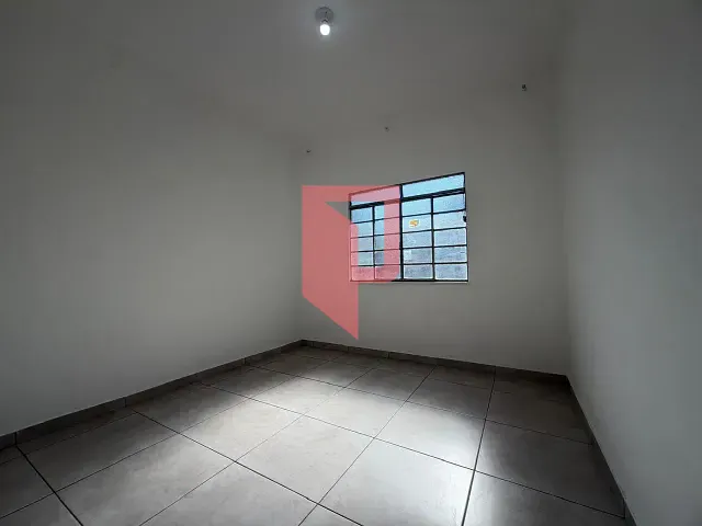 Casa 3 quartos e 1 banheiro, para alugar, no bairro São Francisco em Belo Horizonte