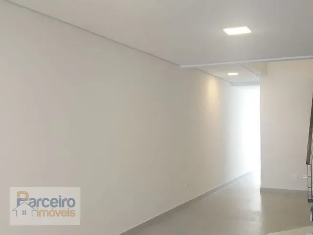 Casa com 100m² 3 quartos e 3 banheiros, à venda, no bairro Vila São Geraldo em São Paulo