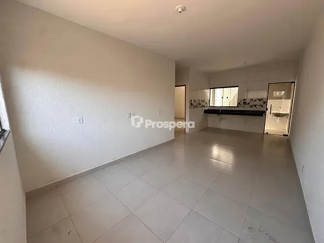 Casa com 107m² 2 quartos e 2 banheiros, à venda, no bairro Conjunto Vera Cruz em Goiânia