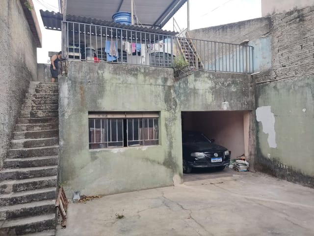 Casa 5 quartos e 2 banheiros, à venda, no bairro Vista do Sol em Belo Horizonte