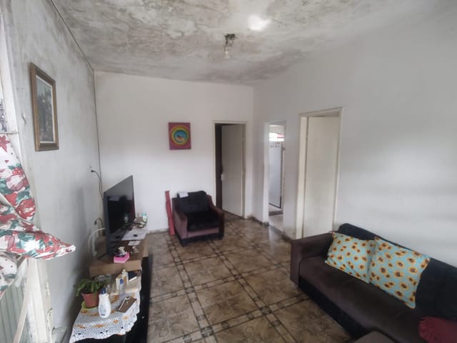 Casa 5 quartos e 2 banheiros, à venda, no bairro Vista do Sol em Belo Horizonte