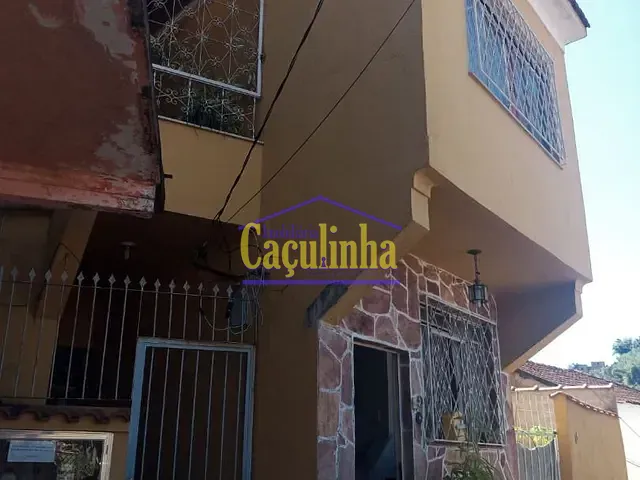Casa com 280m², à venda, no bairro Santo Cristo em Barra do Piraí