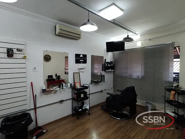 Casa com 150m² 3 quartos e 2 banheiros, à venda, no bairro Parque Residencial Klavin em Nova Odessa