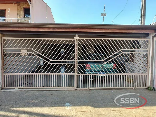 Casa com 150m² 3 quartos e 2 banheiros, à venda, no bairro Parque Residencial Klavin em Nova Odessa