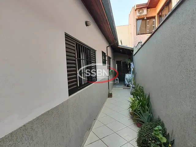 Casa com 150m² 3 quartos e 2 banheiros, à venda, no bairro Parque Residencial Klavin em Nova Odessa
