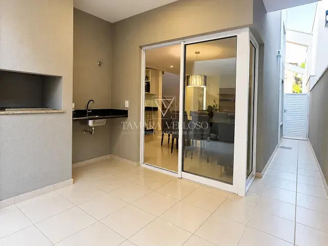 Casa 4 quartos e 5 banheiros, à venda, no bairro Vila Oliveira em Mogi das Cruzes