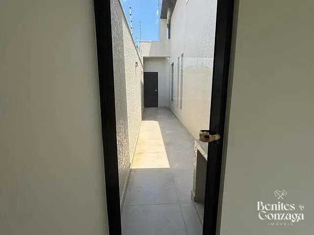 Casa com 292m² 3 quartos e 2 banheiros, à venda, no bairro Jardim Novo Paulista em Maringá