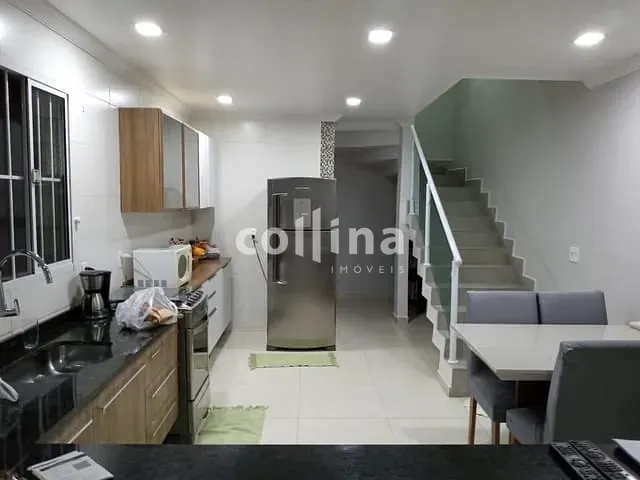 Casa com 115m² 5 quartos e 2 banheiros, à venda, no bairro Jardim Cecília Cristina em Carapicuíba