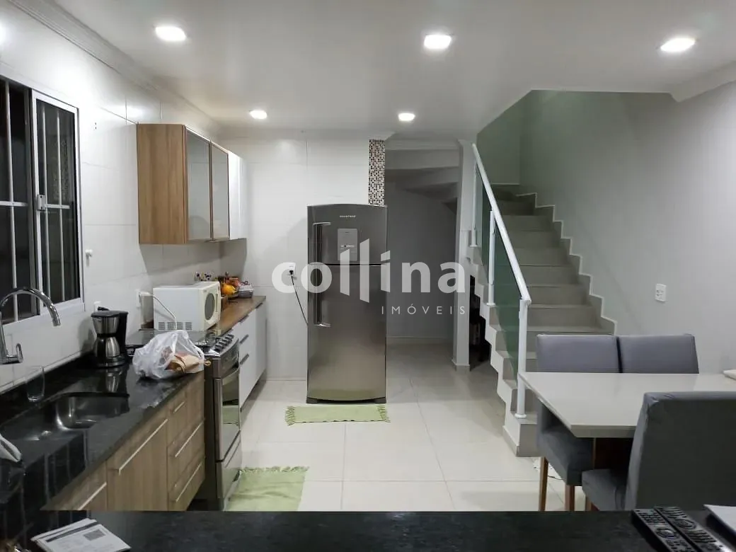 Casa, 5 quartos, 175 m² - Foto 1