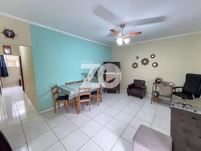 Casa com 250m² 2 quartos e 3 banheiros, à venda, no bairro Parque dos Eucaliptos em Bauru