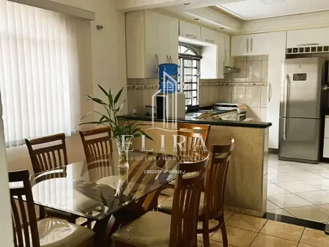 Casa 3 quartos e 1 banheiro, à venda, no bairro Jardim Capuava em Nova Odessa