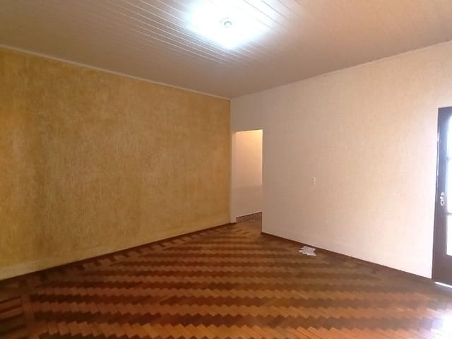 Casa 2 quartos e 1 banheiro, para alugar, no bairro Centro em Tatuí