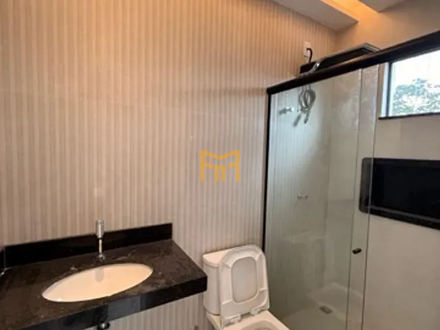 Casa 4 quartos e 5 banheiros, à venda, no bairro Mangueirão em Belém