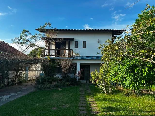 Casa com 720m² 8 quartos e 7 banheiros, para alugar, no bairro Itaipu em Niterói