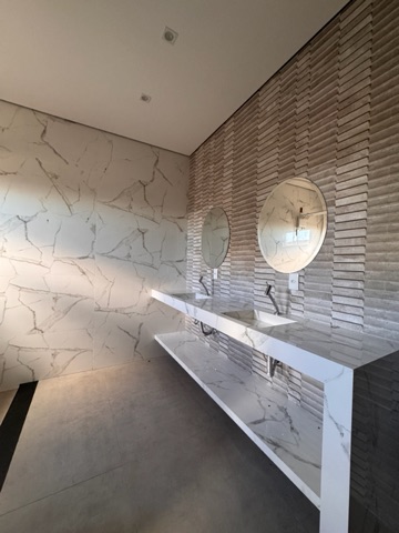 Casa com 501m² 3 quartos e 1 banheiro, à venda, no bairro Parque dos Ingás em Nova Mutum