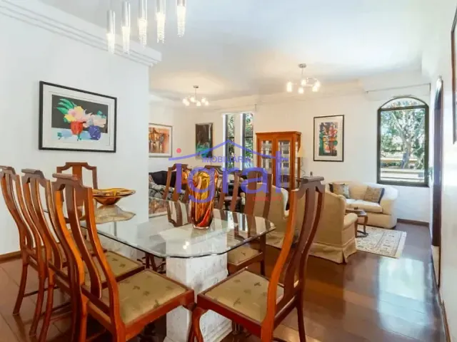 Casa com 605m² 3 quartos e 6 banheiros, à venda, no bairro Alto de Pinheiros em São Paulo