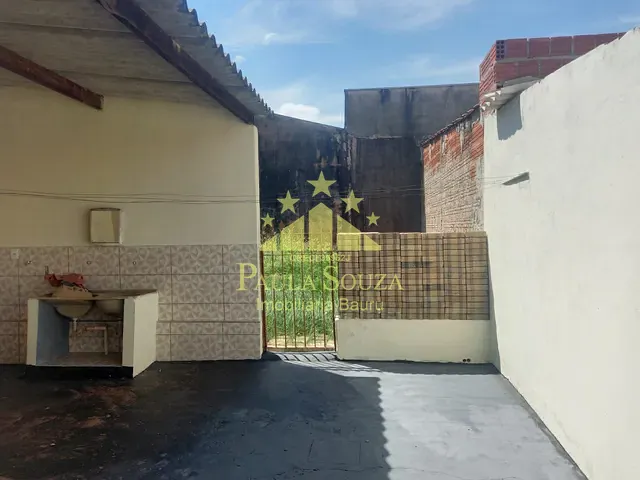 Casa com 180m² 2 quartos e 1 banheiro, à venda, no bairro Parque Santa Edwiges em Bauru