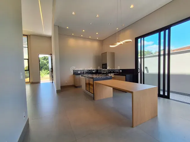 Casa com 250m² 3 quartos e 3 banheiros, à venda, no bairro Loteamento São Pedro em Jaguariúna