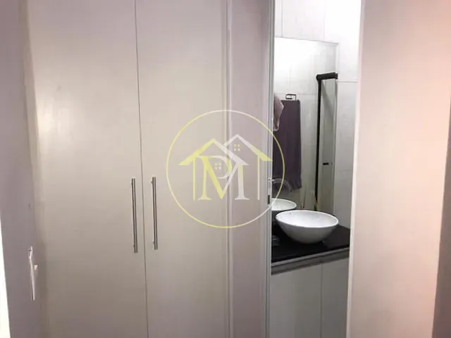 Casa com 200m² 4 quartos e 2 banheiros, à venda, no bairro Jardim Novo Horizonte em Sorocaba