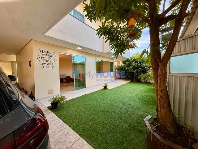Casa com 450m² 4 quartos e 4 banheiros, à venda, no bairro Olivença em Ilhéus