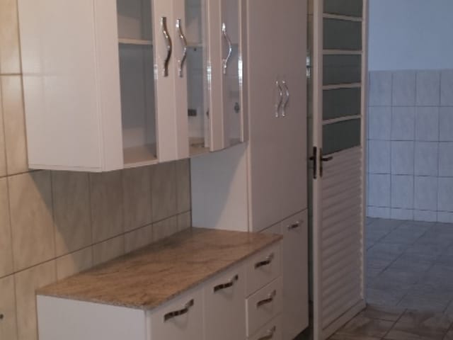 Casa com 415m² 4 quartos e 2 banheiros, à venda, no bairro Residencial Comercial Vila Verde em Pindamonhangaba